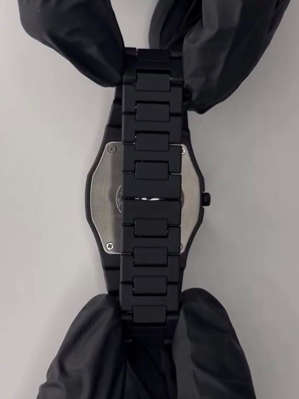 Black Aura Quartz Watch – Lightweight Design, Butterfly Lock, Premium Quality & Finish – Best Quality Analog Watch For Boys – Watch For Men | Black Color Watch – With Random Box